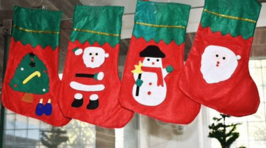 4-christmas-stockings-santa-claus-socks-door-christmas-tree